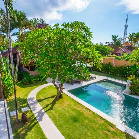 Dyana Villas Seminyak Exterior foto